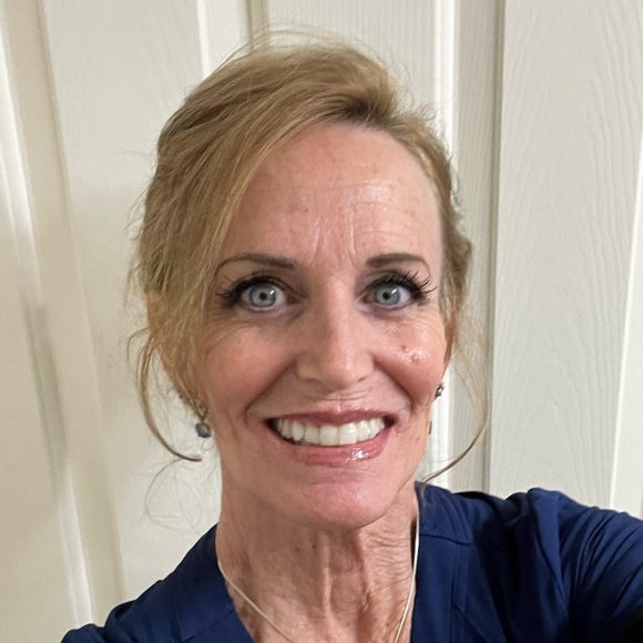 Meet your Posher, Rhoda - Picture 2 of 2